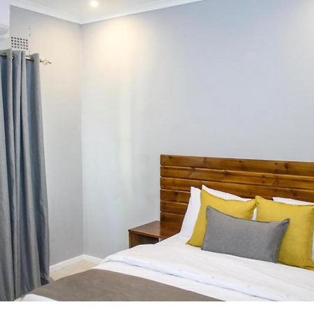 Thito Manor Apartment Maun ภายนอก รูปภาพ