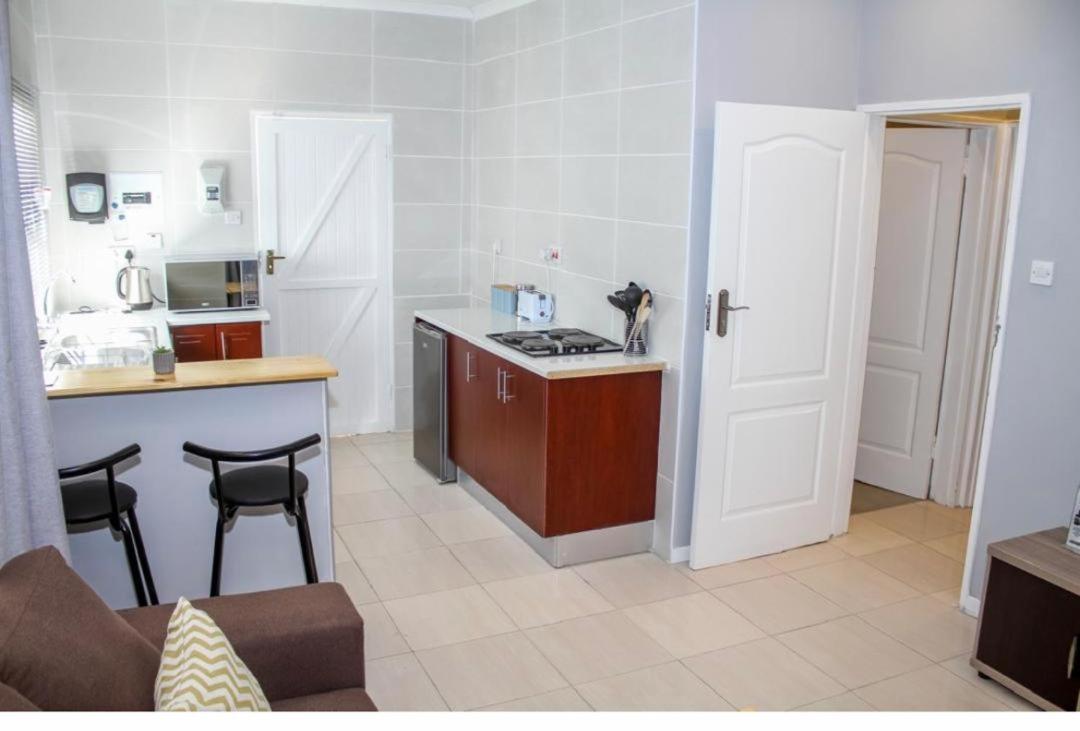 Thito Manor Apartment Maun ภายนอก รูปภาพ