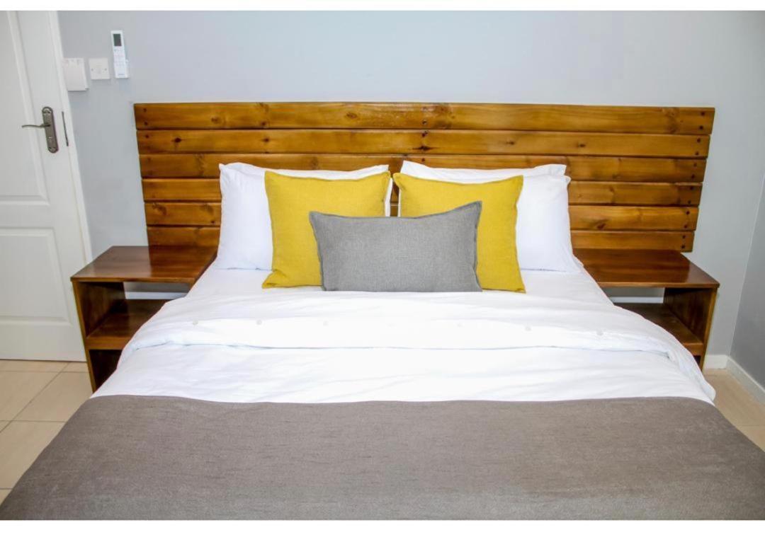 Thito Manor Apartment Maun ภายนอก รูปภาพ